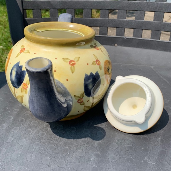 "Lang & Wise Ltd." earthenware teapot w/ saucer, 'Simple Life' - Picture 5 of 8